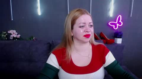 Snapshot of oliviaverr chatting on 2, 5, 2026 Oliviaverr online show from 2, 5, 2026