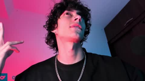     online show from 13, 1, 2025