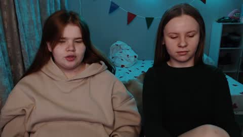 Snapshot of omellyoo chatting on 30, 12, 2024 MellY online show from 30, 12, 2024