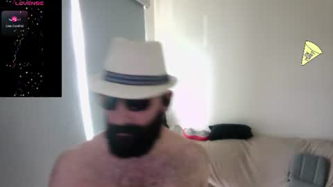 Snapshot of ona_nisme chatting on 21, 6, 2026 ona nisme online show from 21, 6, 2026