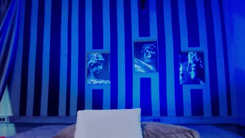 Snapshot of onaloon chatting on 20, 12, 2025 onaloon online show from 20, 12, 2025