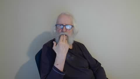 Somewhere over the rainbow online show from 10, 3, 2025