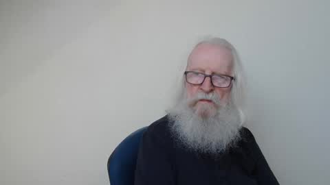 Snapshot of onanister chatting on 3, 5, 2026 Somewhere over the rainbow online show from 3, 5, 2026