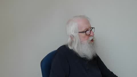 Snapshot of onanister chatting on 5, 5, 2026 Somewhere over the rainbow online show from 5, 5, 2026