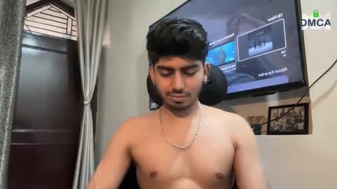 Snapshot of onarch chatting on 9, 10, 2025 onarch online show from 9, 10, 2025