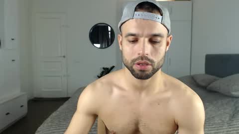 onebestlover online show from 14, 10, 2025