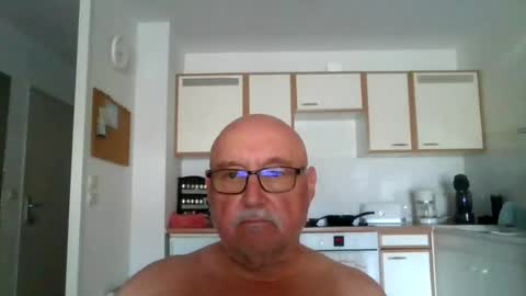 Snapshot of onemoretimebis chatting on 27, 6, 2026 Onemoretimebis online show from 27, 6, 2026
