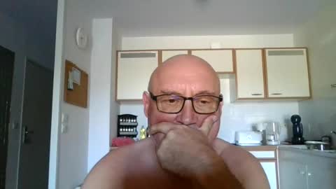 Snapshot of onemoretimebis chatting on 3, 7, 2026 Onemoretimebis online show from 3, 7, 2026