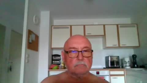 Snapshot of onemoretimebis chatting on 16, 7, 2026 Onemoretimebis online show from 16, 7, 2026