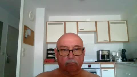 Snapshot of onemoretimebis chatting on 19, 7, 2026 Onemoretimebis online show from 19, 7, 2026