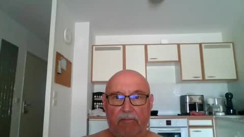Snapshot of onemoretimebis chatting on 28, 7, 2026 Onemoretimebis online show from 28, 7, 2026