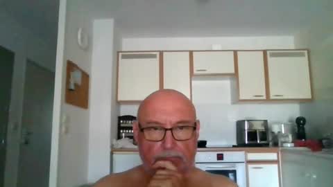 Snapshot of onemoretimebis chatting on 29, 7, 2026 Onemoretimebis online show from 29, 7, 2026