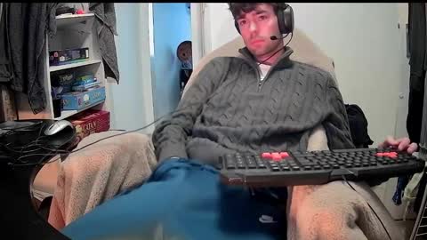 Snapshot of onesieboyx chatting on 18, 2, 2025 onesieboyx online show from 18, 2, 2025