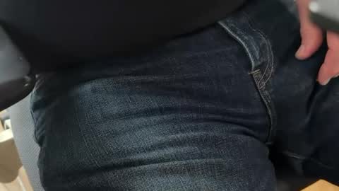 Snapshot of onlocationnyc chatting on 14, 3, 2026 onlocationnyc online show from 14, 3, 2026