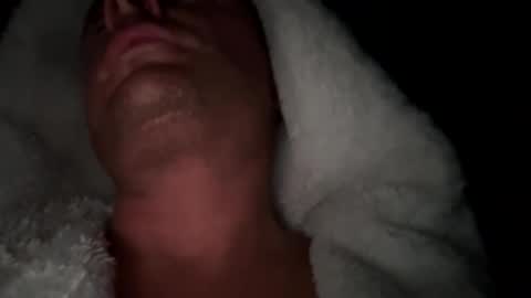 onlyloveyoutwice2016 online show from 1, 11, 2025