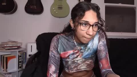 Duo online show from 9, 2, 2025