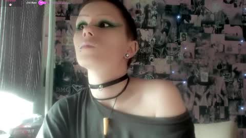 Snapshot of onyx_odyssey chatting on 21, 9, 2025 Onyx online show from 21, 9, 2025