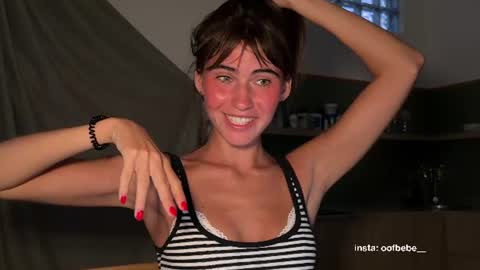 Snapshot of oofbabe__ chatting on 17, 6, 2026 Helen online show from 17, 6, 2026