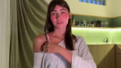 Snapshot of oofbabe__ chatting on 29, 6, 2026 Helen online show from 29, 6, 2026
