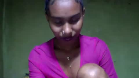 Snapshot of oolyette chatting on 10, 10, 2025 oolyette online show from 10, 10, 2025