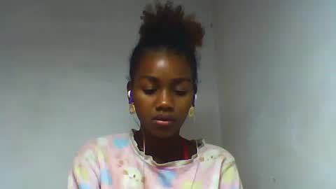 Snapshot of oooorazanasoa chatting on 12, 6, 2026 oooorazanasoa online show from 12, 6, 2026