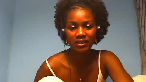 Snapshot of oooorazanasoa chatting on 9, 7, 2026 oooorazanasoa online show from 9, 7, 2026