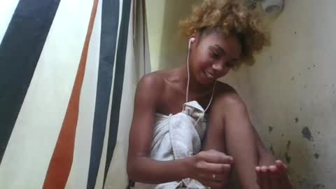 Snapshot of oooosoavizara chatting on 13, 6, 2026 oooosoavizara online show from 13, 6, 2026