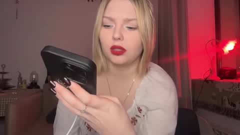 Ophelia online show from 9, 1, 2026