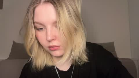 Ophelia online show from 5, 4, 2026