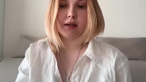 Snapshot of opheliaritz chatting on 5, 6, 2026 Ophelia online show from 5, 6, 2026