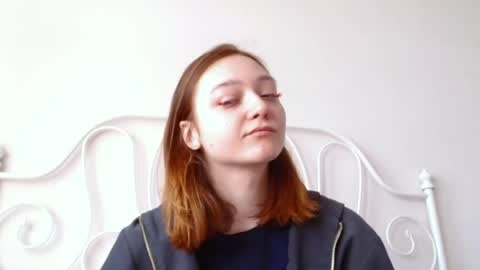 Snapshot of orange___melani chatting on 27, 4, 2026 Melani online show from 27, 4, 2026