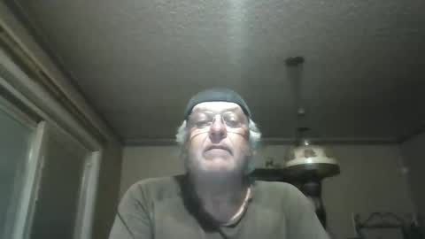 oreo270424 online show from 14, 9, 2025