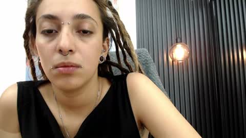 Snapshot of orianna_bodmod chatting on 9, 7, 2026 ORIANNA online show from 9, 7, 2026