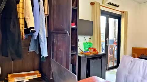 Fansly and Instagram -  online show from 13, 1, 2026