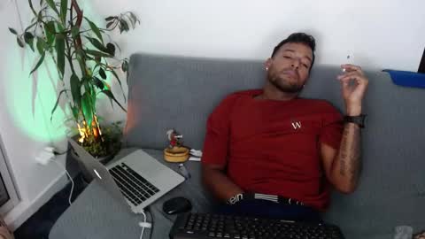 Snapshot of orlando_horny chatting on 1, 10, 2025 orlando_horny online show from 1, 10, 2025