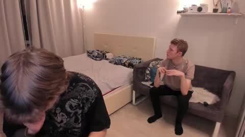 Snapshot of oscar_wildy chatting on 21, 11, 2025 Oscar online show from 21, 11, 2025