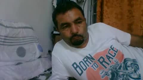 oscarjhe3512 online show from 18, 2, 2026