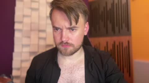 Oscar Steel Savage online show from 30, 1, 2025