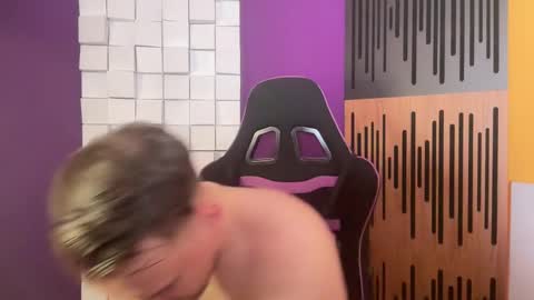 Oscar Steel Savage online show from 9, 2, 2025