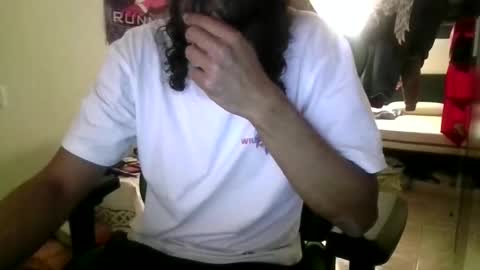 Snapshot of oshaka chatting on 31, 5, 2026 HappyGrower online show from 31, 5, 2026
