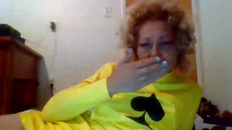 Snapshot of otherroomladycc chatting on 14, 9, 2025 otherroomladycc online show from 14, 9, 2025