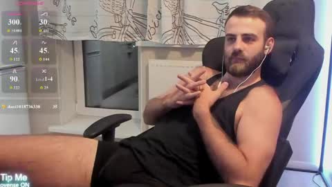 Snapshot of otishairy chatting on 4, 5, 2026 Otis online show from 4, 5, 2026