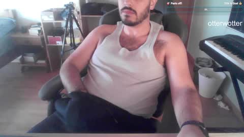 Snapshot of otterwotter chatting on 23, 12, 2024 Wotter online show from 23, 12, 2024