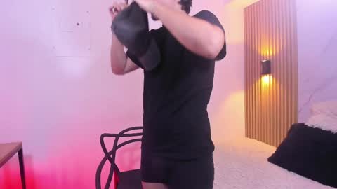 Otto Andrew online show from 17, 4, 2026