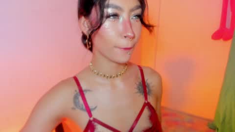 Snapshot of ounla_sweet chatting on 8, 5, 2026 ounla sweet online show from 8, 5, 2026