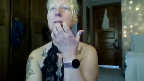 JJ online show from 26, 3, 2026