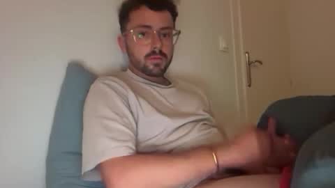 Snapshot of ovidius96 chatting on 17, 10, 2025 ovidius96 online show from 17, 10, 2025