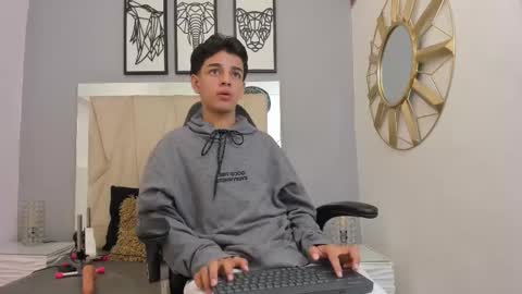 Owen Johnson online show from 26, 9, 2025