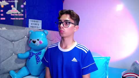 Owen  Independent model  online show from 26, 2, 2025