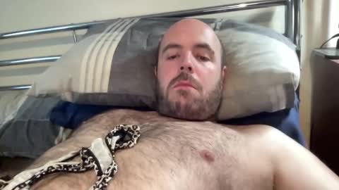 Snapshot of owenfn2 chatting on 30, 9, 2025 Owen2022 online show from 30, 9, 2025